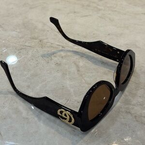 Gucci Black and Gold Sunglasses